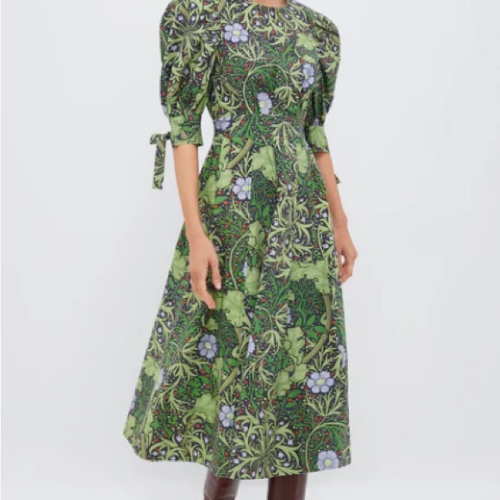 Green A-Line Midi Dress with Puff Sleeves